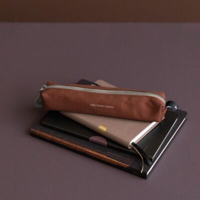 Estuche Chocolate Tinne + Mia