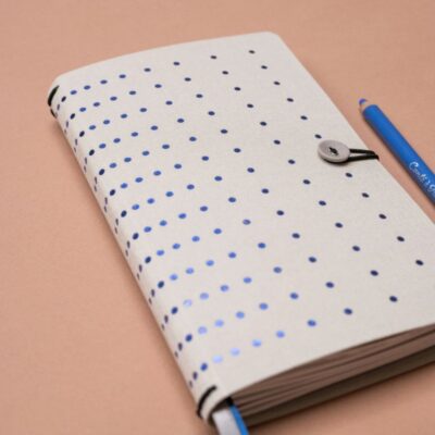 Tinne+Mia | Agenda/Planner with button 2025 - Dazzling - Imagen 3