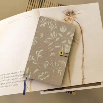 Tinne+Mia | Agenda/Planner with button 2026 - Cocoon - Imagen 2