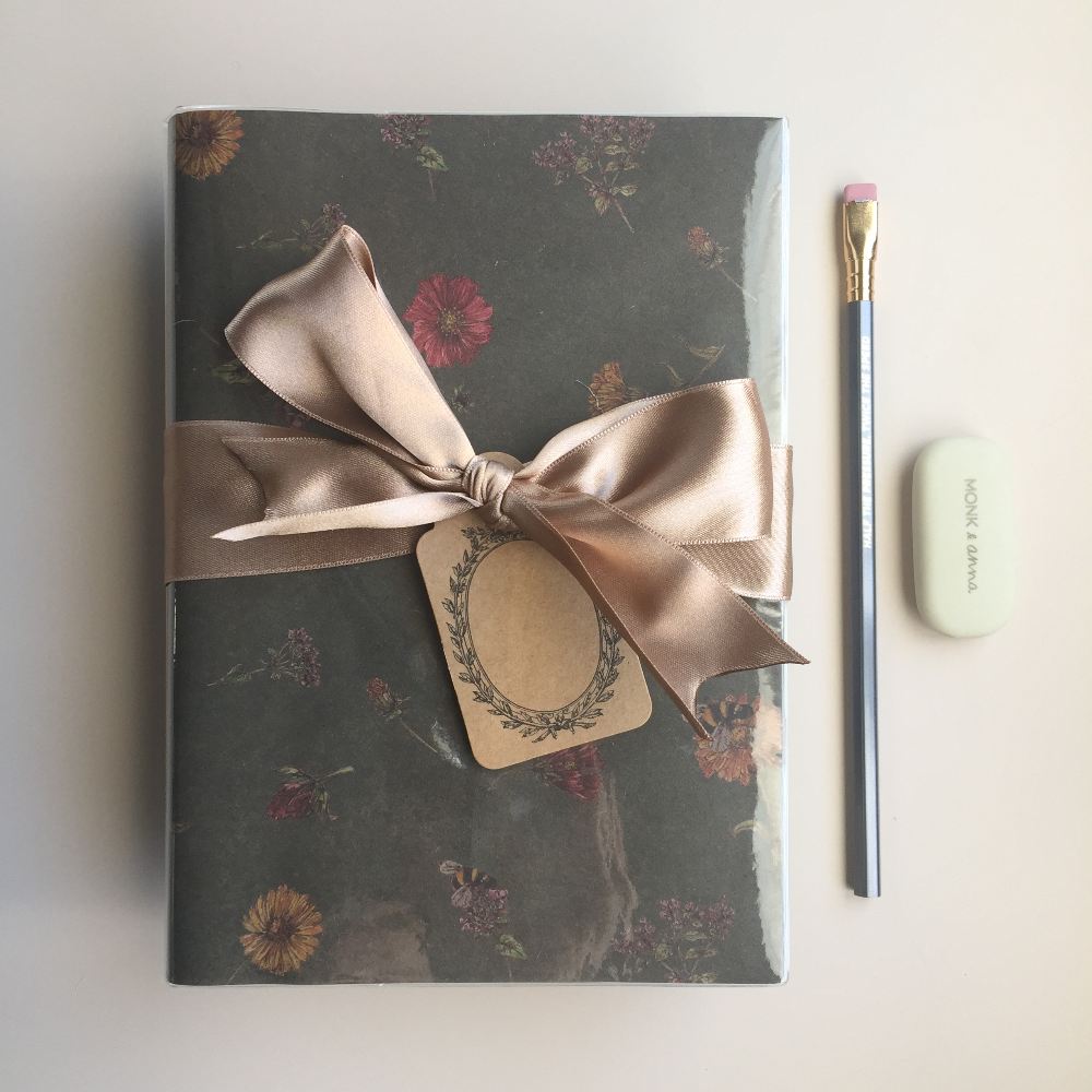 Midori | Cuaderno Codex (368 pag./día Página) con Cubierta Bohemia