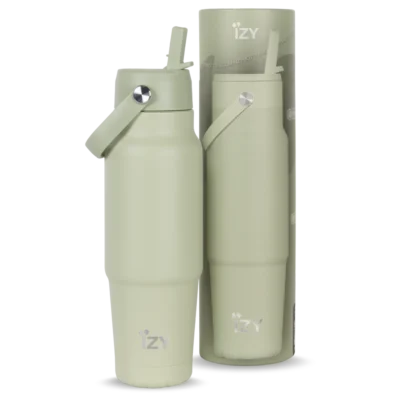 IZY Bottles B.V. | Travel Bottle- Pistachio - 900ML